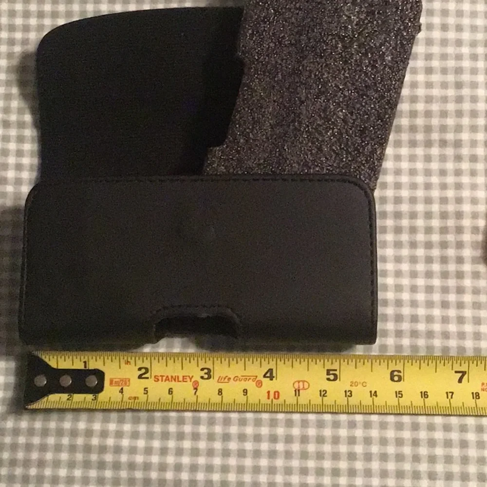 Set of 2 NEW IN PACKAGE Reiko Pouch carrier